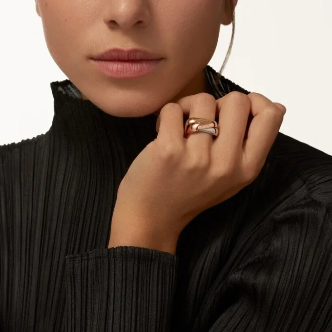 Trinity-ring, pudeformet, stor model Trinity-ring, pudeformet, stor model