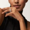 Trinity-ring, pudeformet, stor model, halvpavé Trinity-ring, pudeformet, stor model, halvpavé